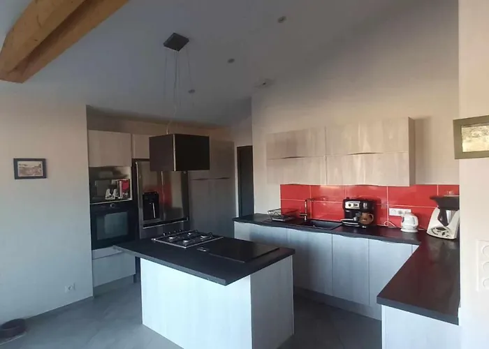 Douillette, Calme, Lit Queen Size Wifi